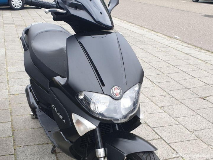 Nette Gilera runner RST te koop